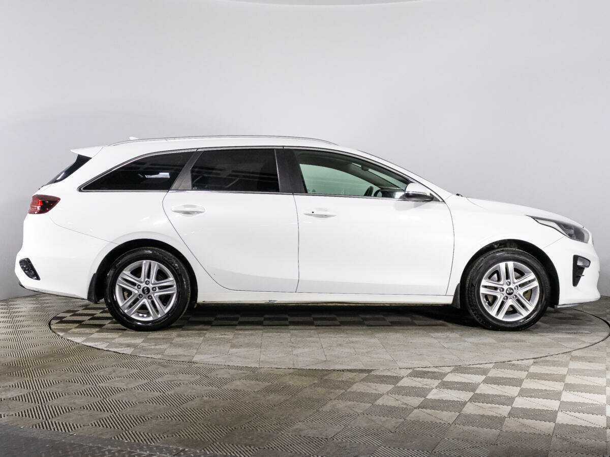 Kia Ceed 2019 года с пробегом. Фото: #3