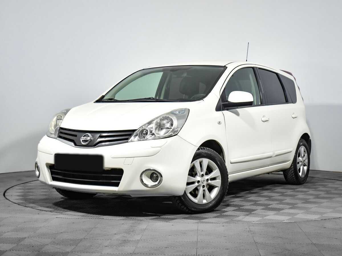 Nissan Note 2013 года с пробегом. Посмотреть фото