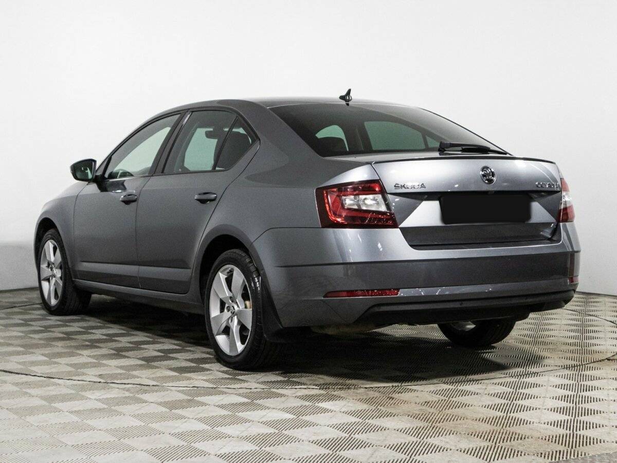 Skoda Octavia 2019 года с пробегом. Фото: #6