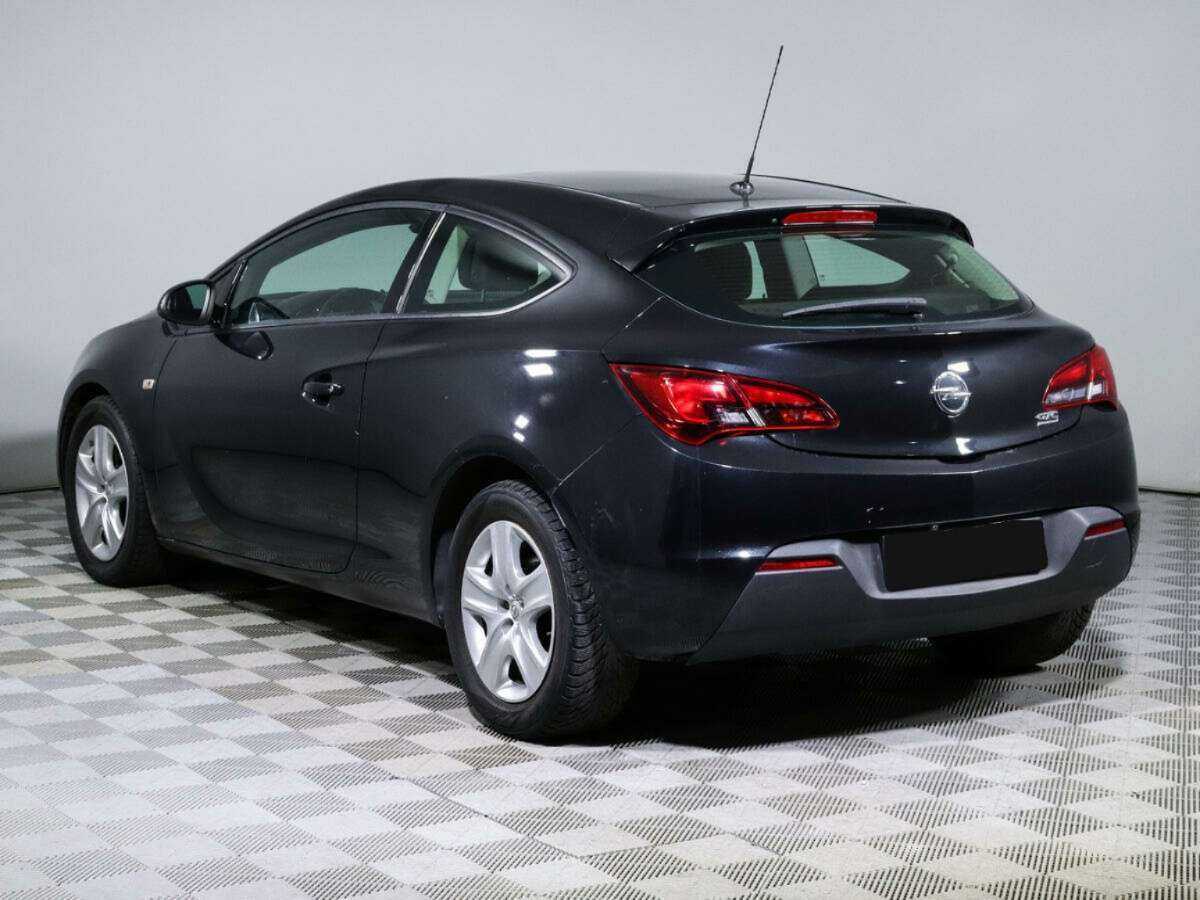 Opel Astra 2014 года с пробегом. Фото: #6