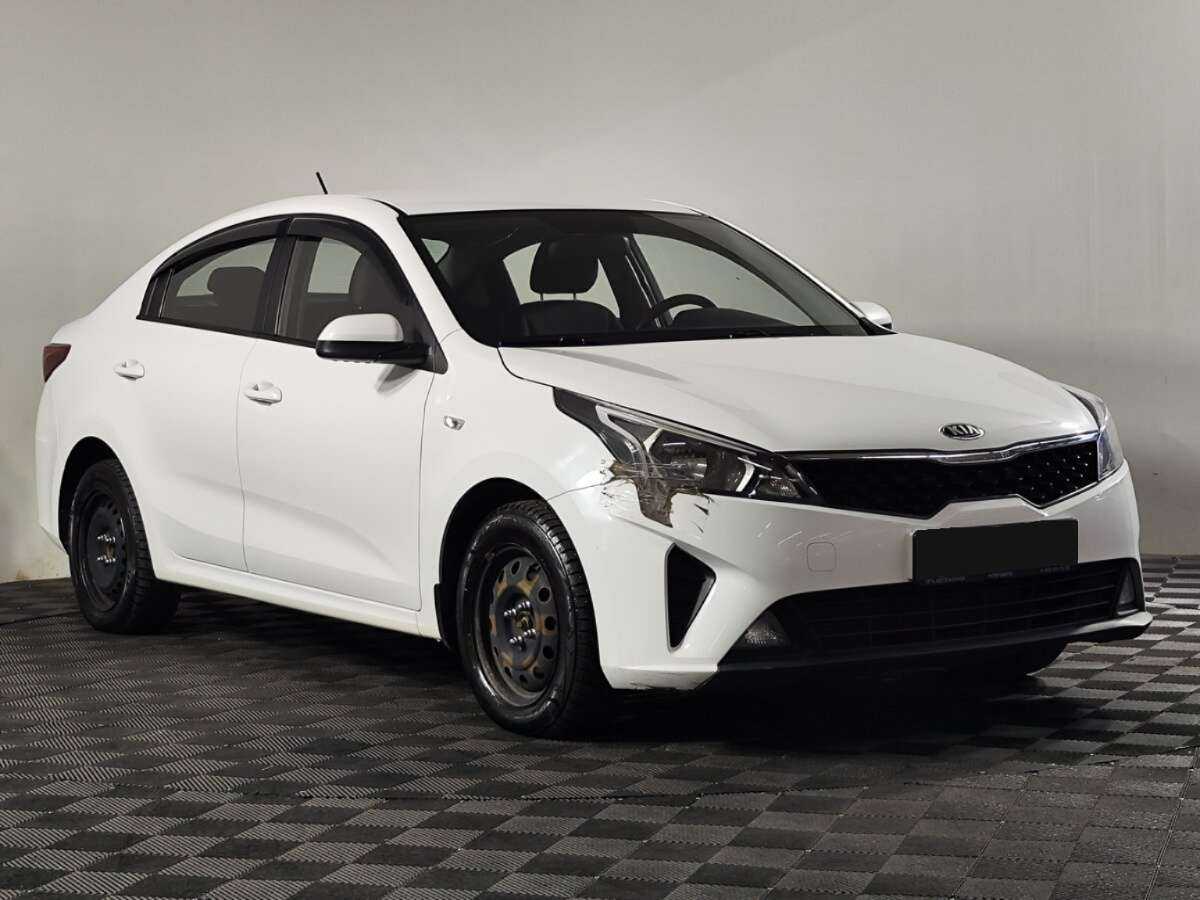 Kia Rio 2021 года с пробегом. Фото: #1