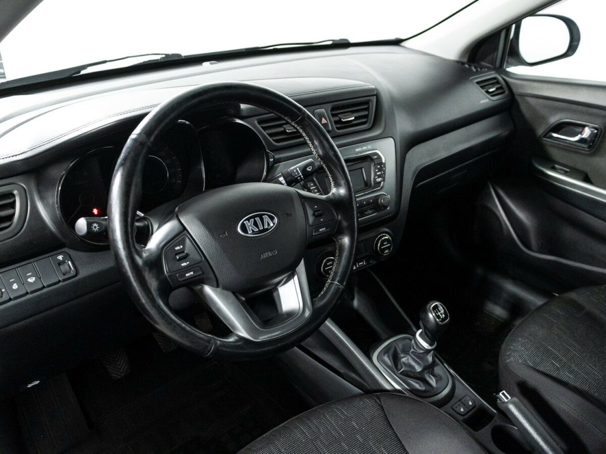 Kia Rio 2013 года с пробегом. Фото: #10