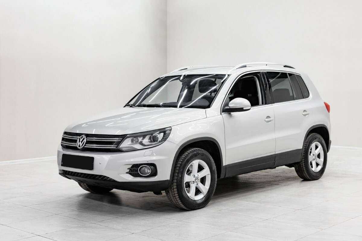 Volkswagen Tiguan 2012 года с пробегом. Фото: #0