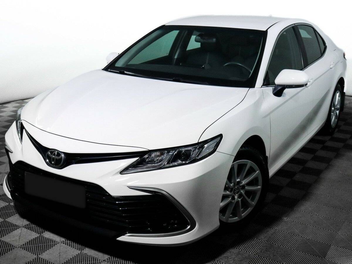 Toyota Camry 2021 года с пробегом. Фото: #15