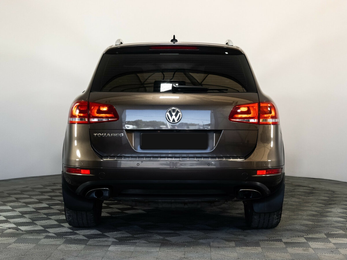 Volkswagen Touareg 2012 года с пробегом. Фото: #4