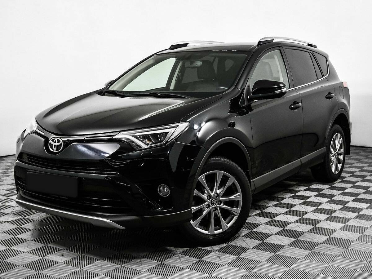 Toyota RAV4 2017 года с пробегом. Фото: #0