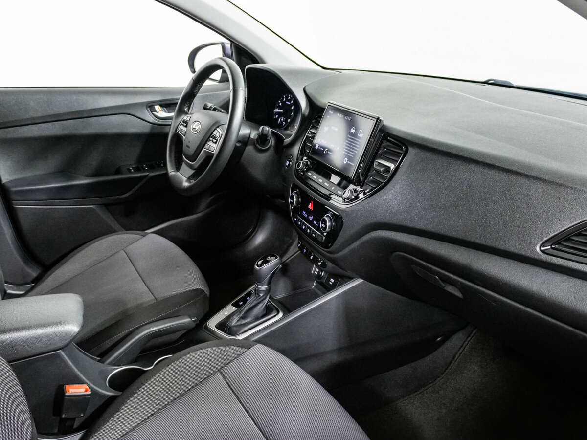 Hyundai Solaris 2021 года с пробегом. Фото: #6