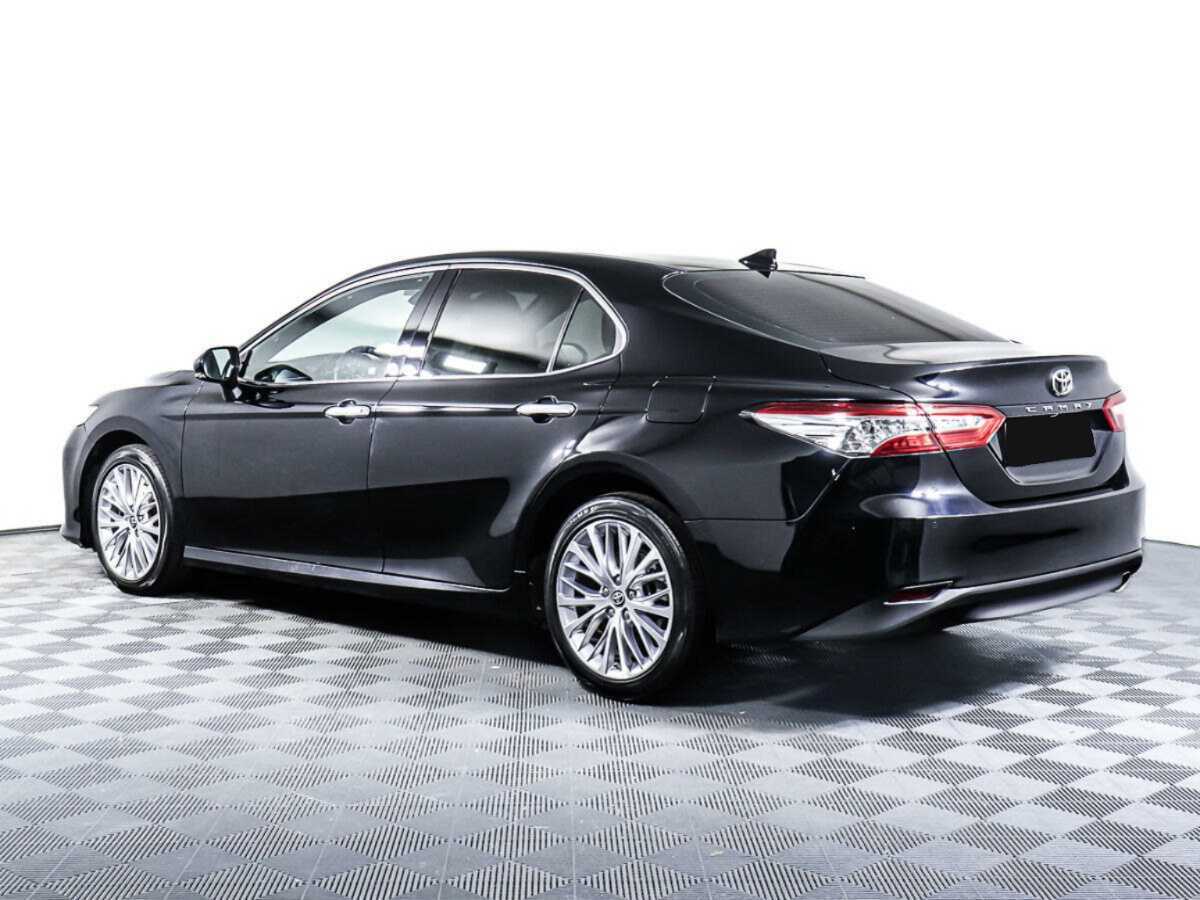 Toyota Camry 2021 года с пробегом. Фото: #6