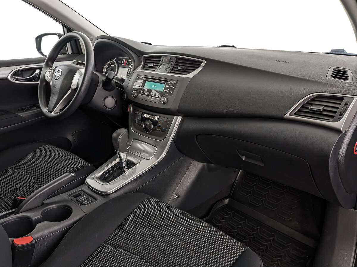 Nissan Tiida 2015 года с пробегом. Фото: #8