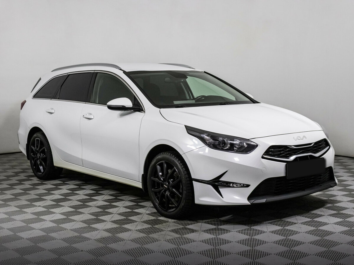 Kia Ceed 2022 года с пробегом. Фото: #2