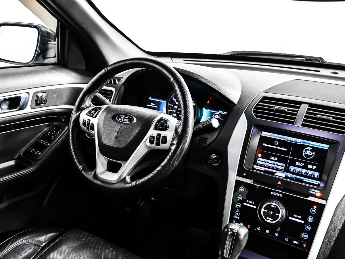 Ford Explorer 2013 года с пробегом. Фото: #6