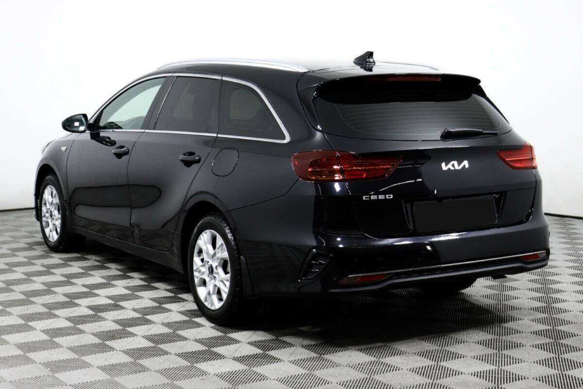 Kia Ceed 2021 года с пробегом. Фото: #6