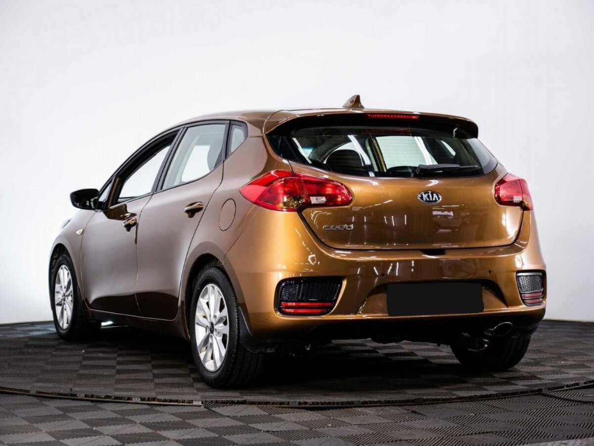 Kia Ceed 2017 года с пробегом. Фото: #3