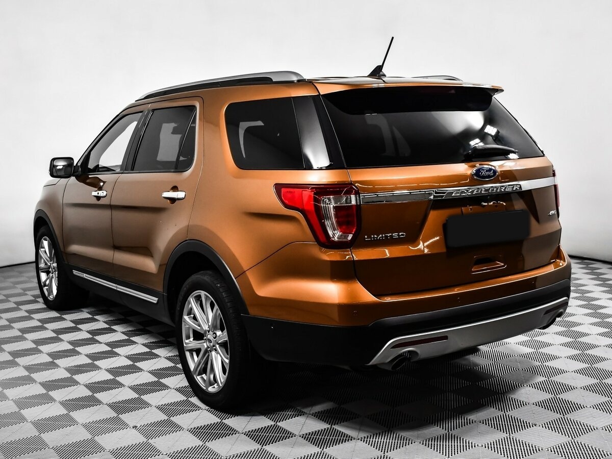 Ford Explorer 2018 года с пробегом. Фото: #6