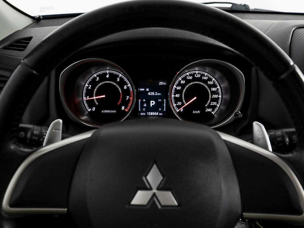 Mitsubishi ASX 2014 года с пробегом. Фото: #12