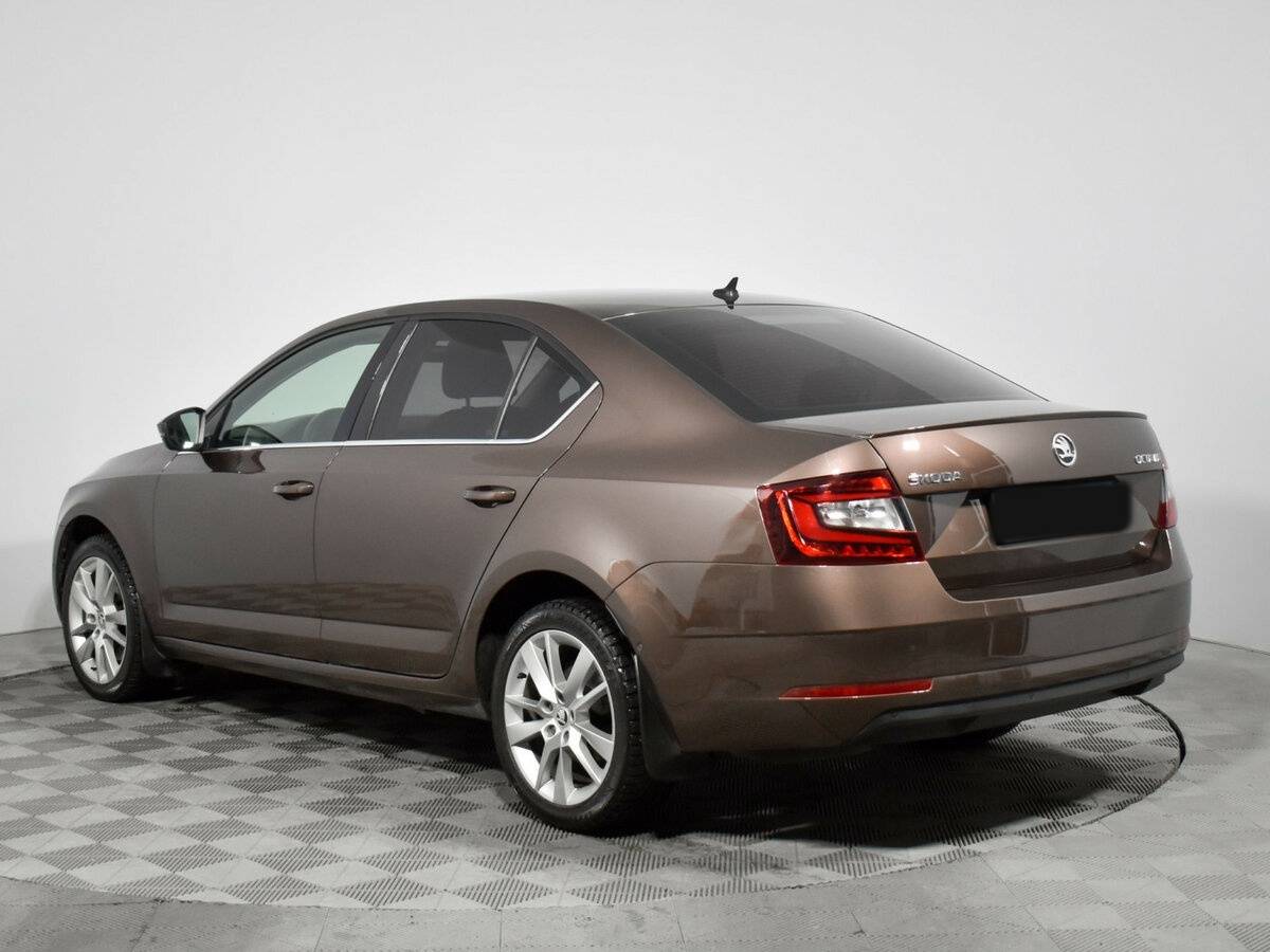 Skoda Octavia 2017 года с пробегом. Фото: #6