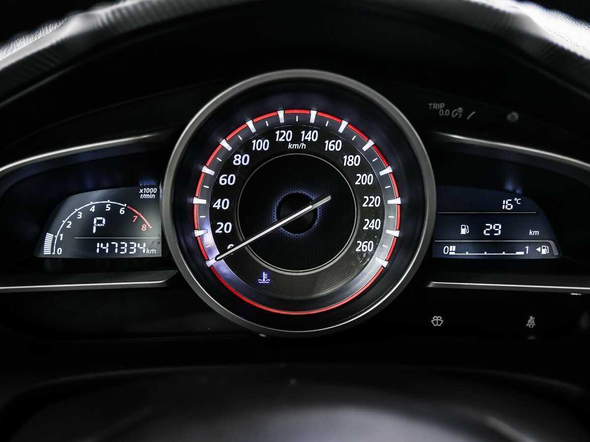 Mazda 3 2013 года с пробегом. Фото: #9