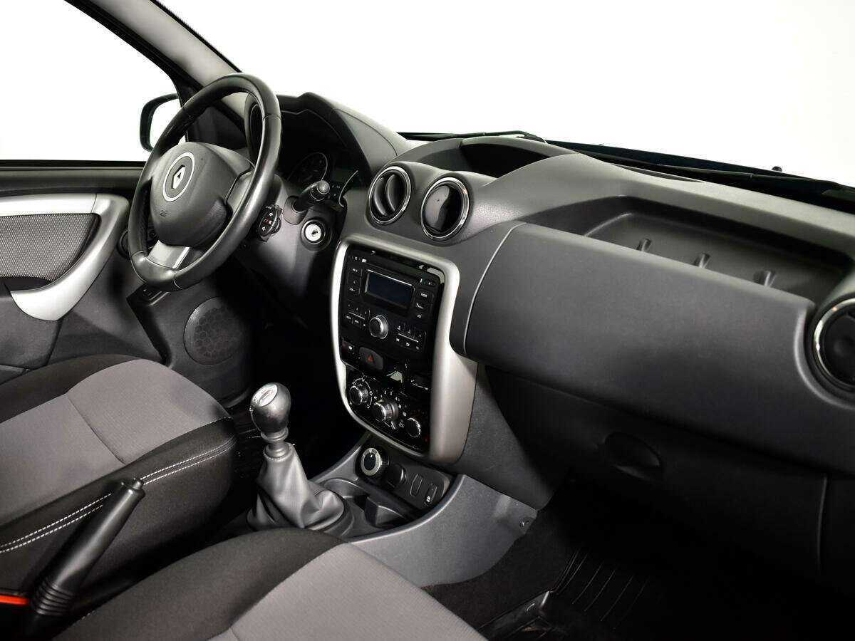 Renault Duster 2015 года с пробегом. Фото: #8