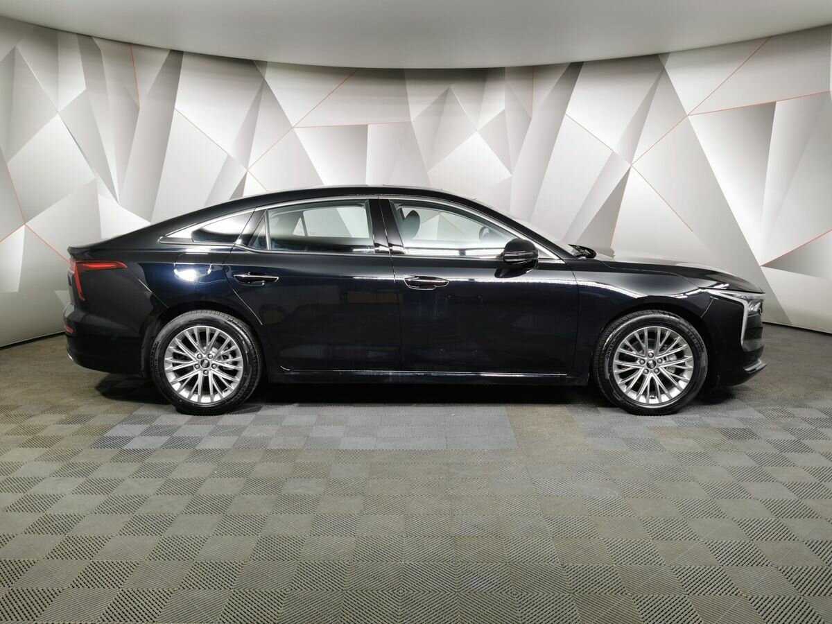 FAW Bestune B70 2023 года с пробегом. Фото: #5