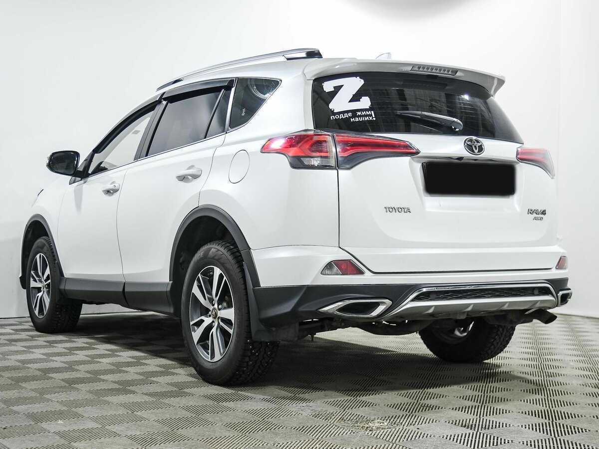 Toyota RAV4 2018 года с пробегом. Фото: #5