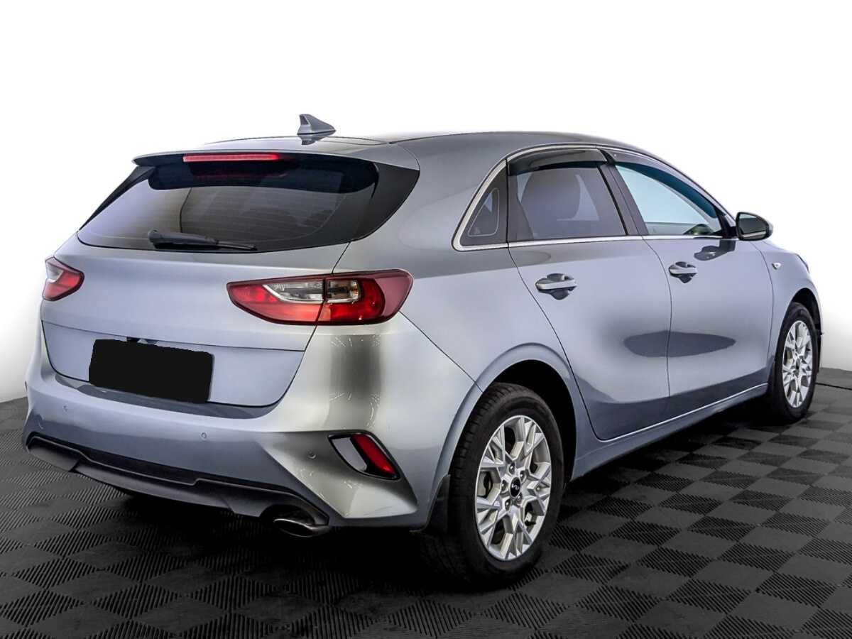 Kia Ceed 2021 года с пробегом. Фото: #4