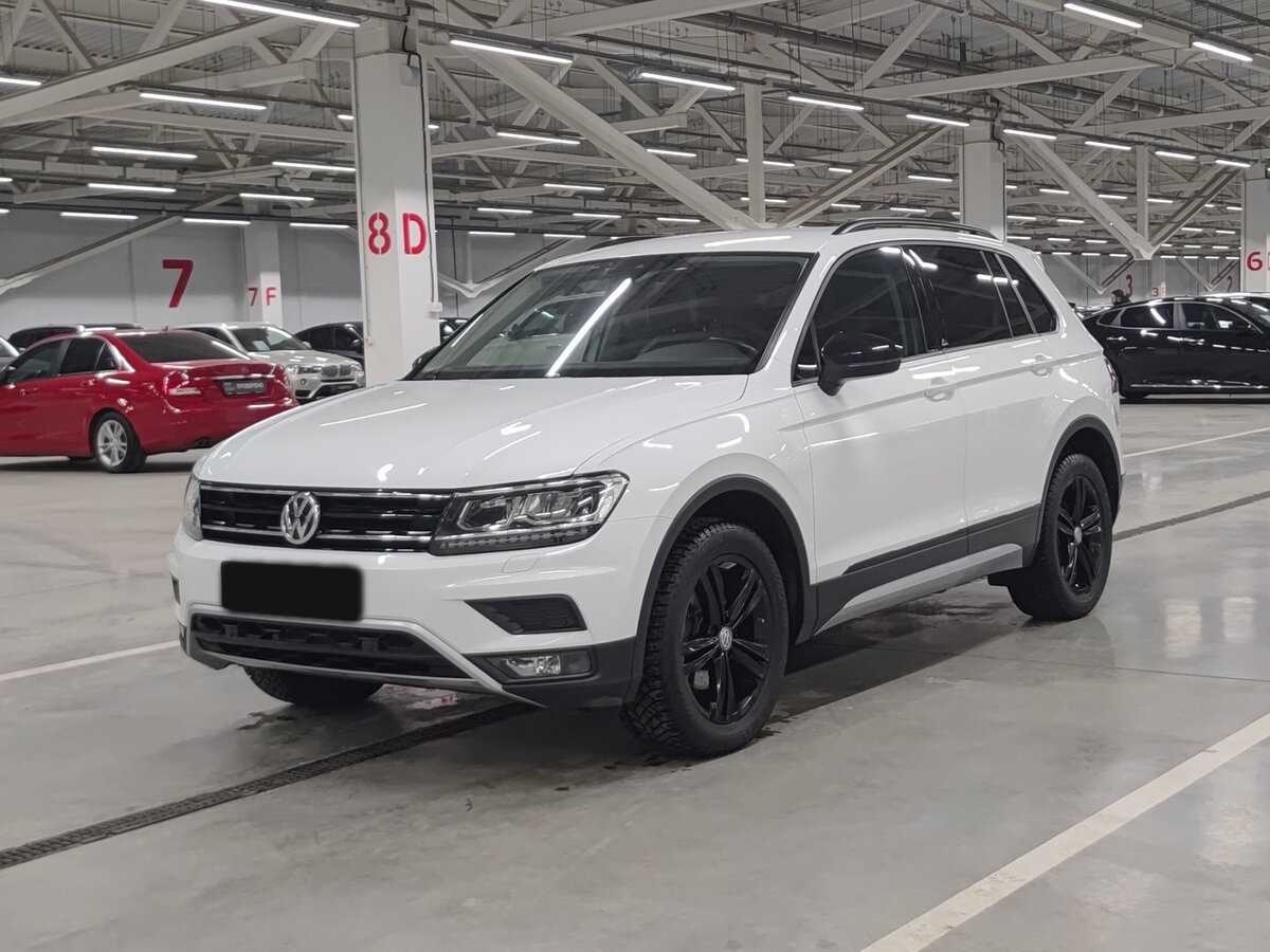 Volkswagen Tiguan 2019 года с пробегом. Посмотреть фото