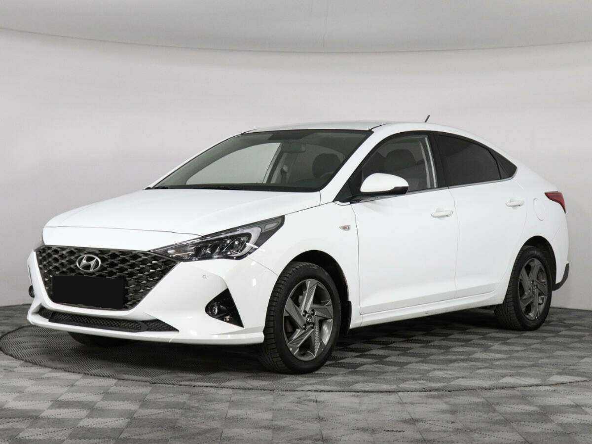 Hyundai Solaris 2020 года с пробегом. Посмотреть фото