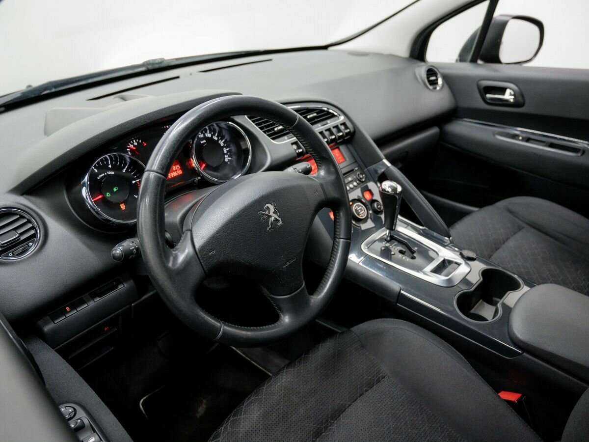 Peugeot 3008 2014 года с пробегом. Фото: #12