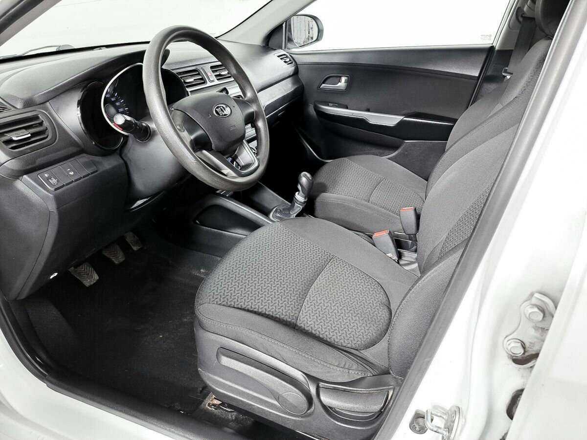 Kia Rio 2013 года с пробегом. Фото: #15