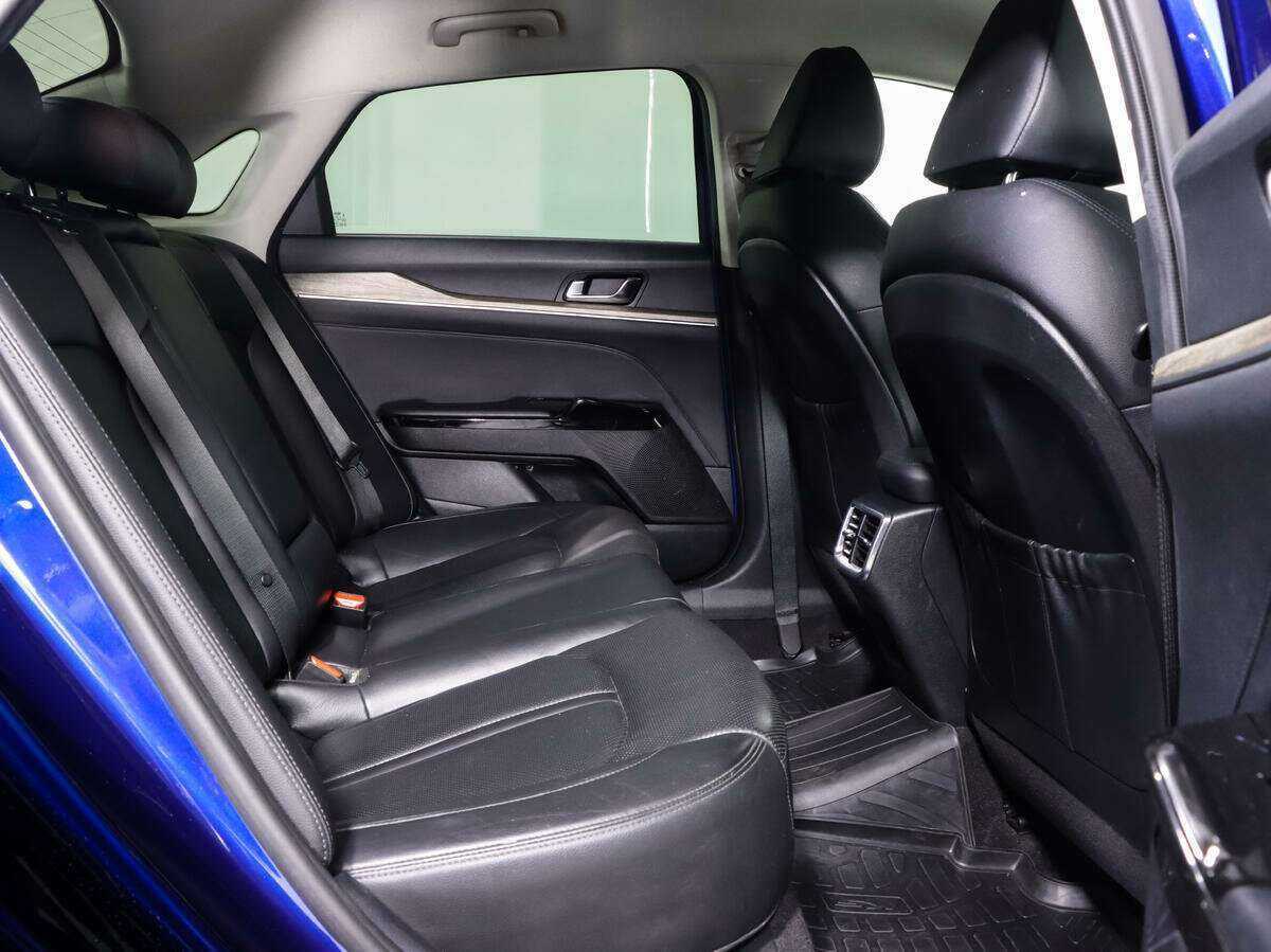 Kia K5 2021 года с пробегом. Фото: #13