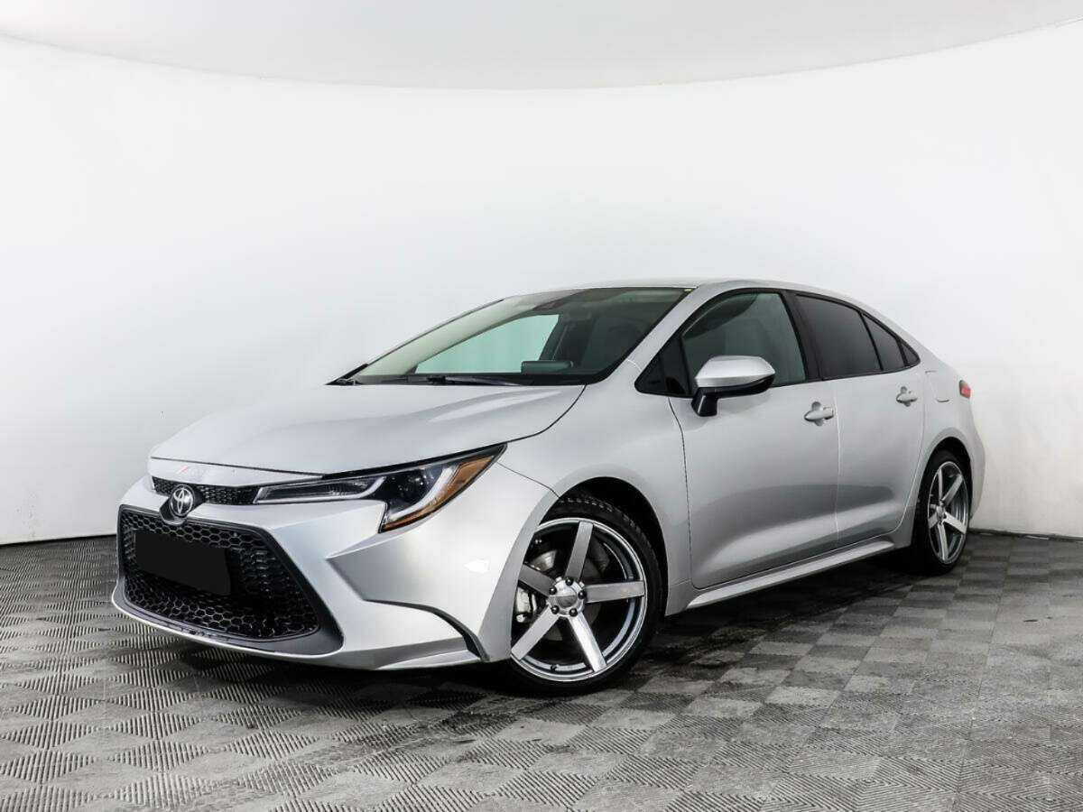 Toyota Corolla 2021 года с пробегом. Посмотреть фото