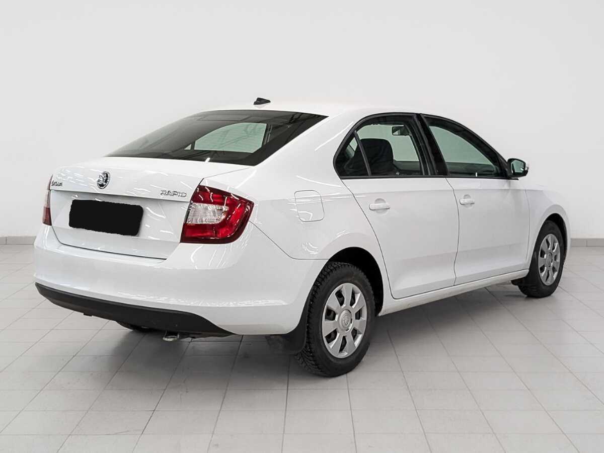 Skoda Rapid 2017 года с пробегом. Фото: #4