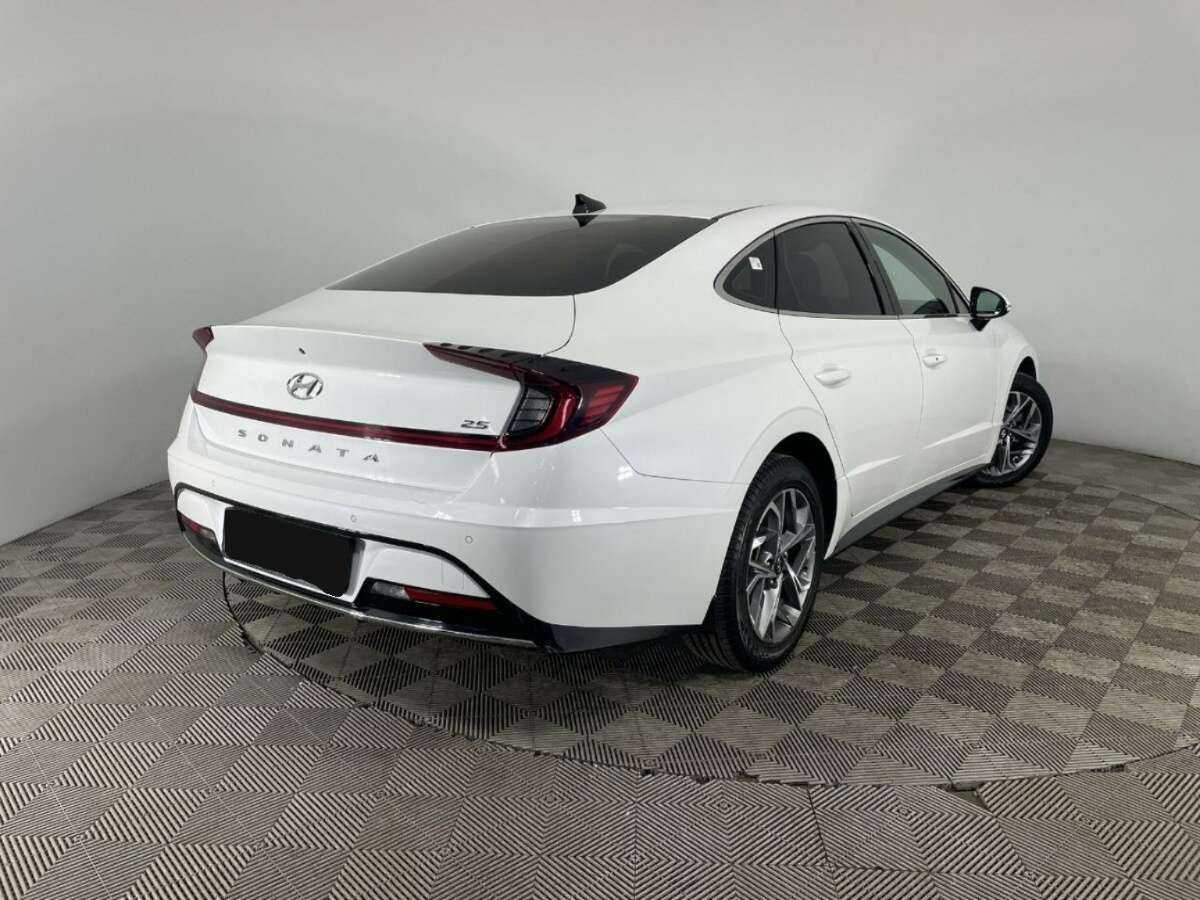 Hyundai Sonata 2019 года с пробегом. Фото: #5