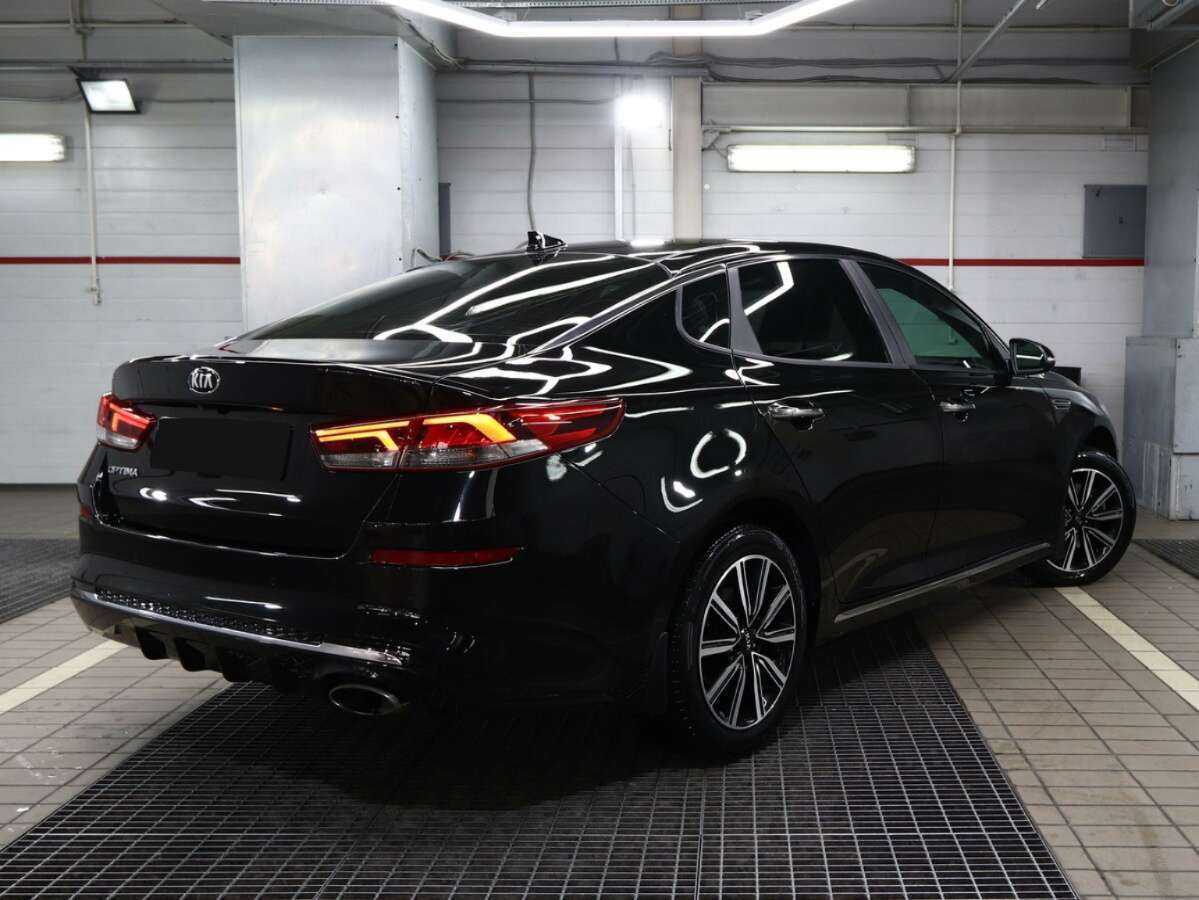 Kia Optima 2018 года с пробегом. Фото: #2