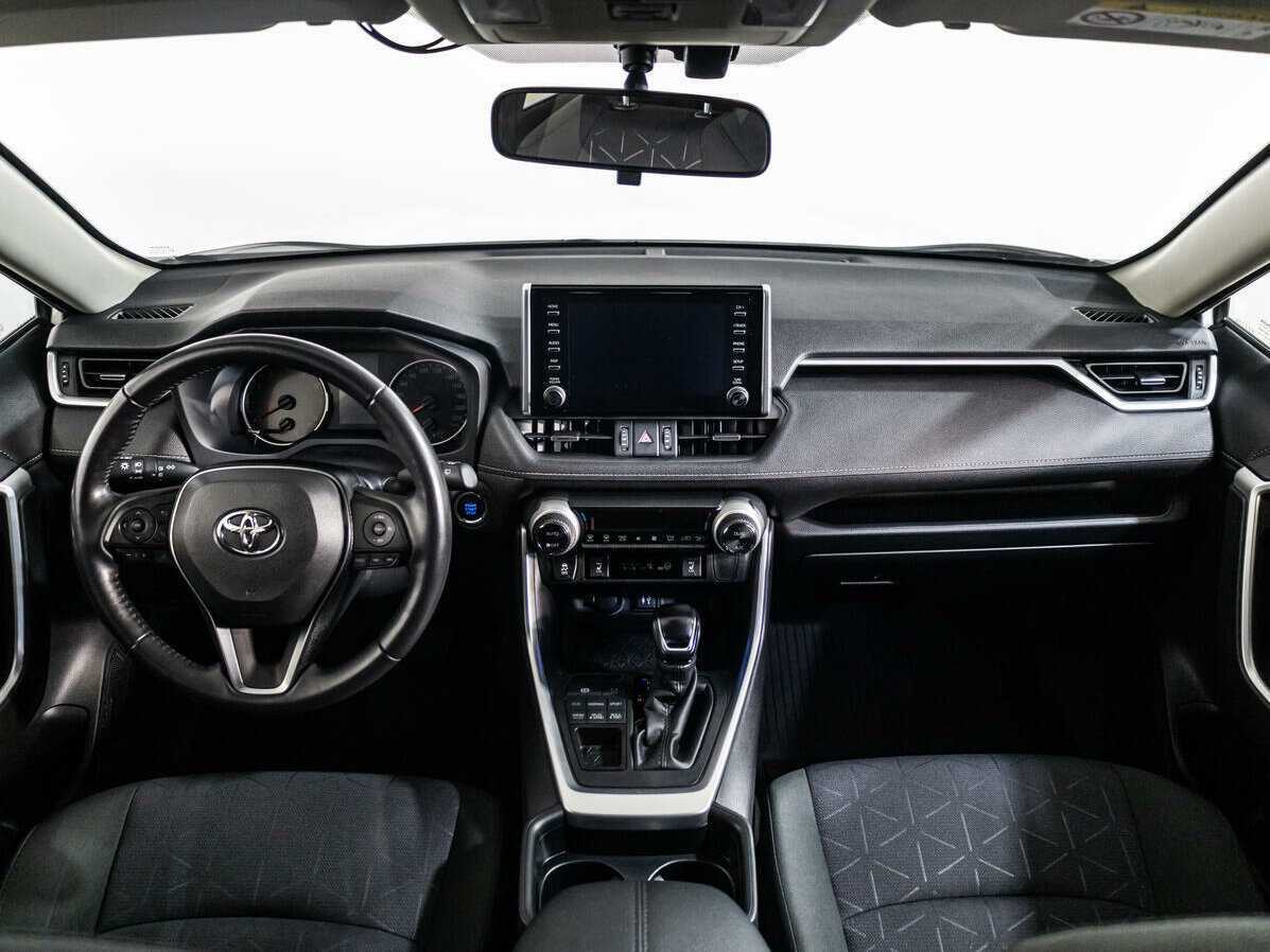Toyota RAV4 2020 года с пробегом. Фото: #11