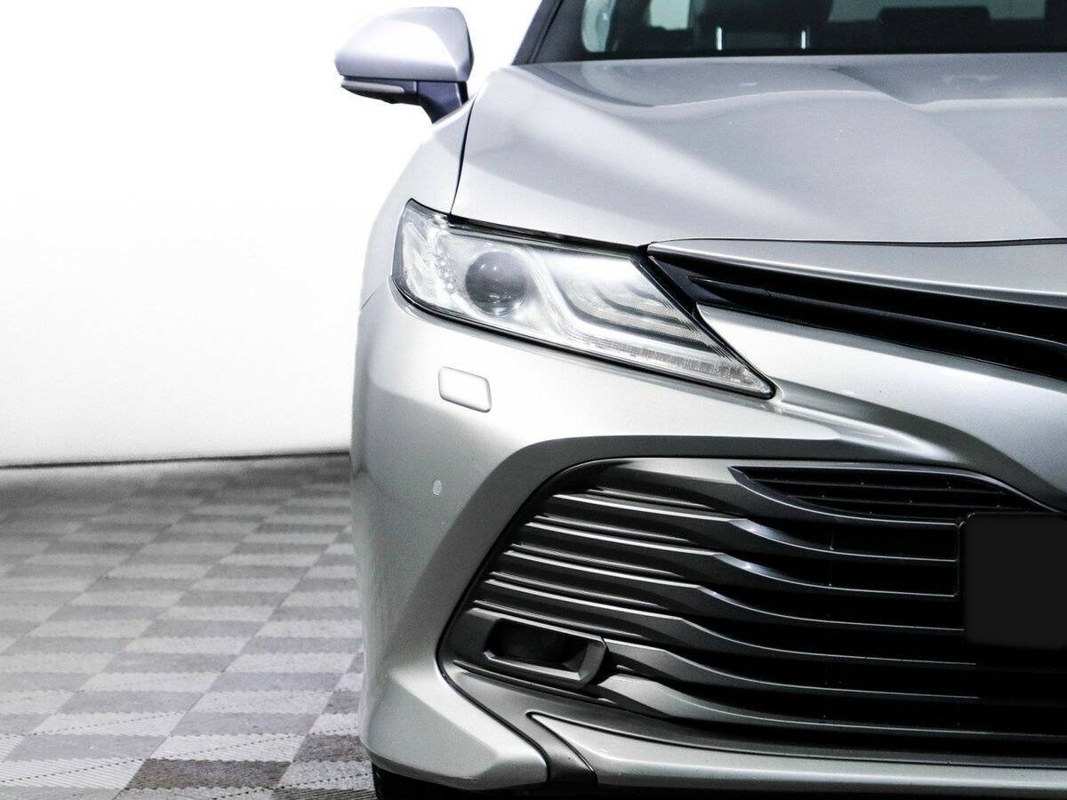 Toyota Camry 2018 года с пробегом. Фото: #17