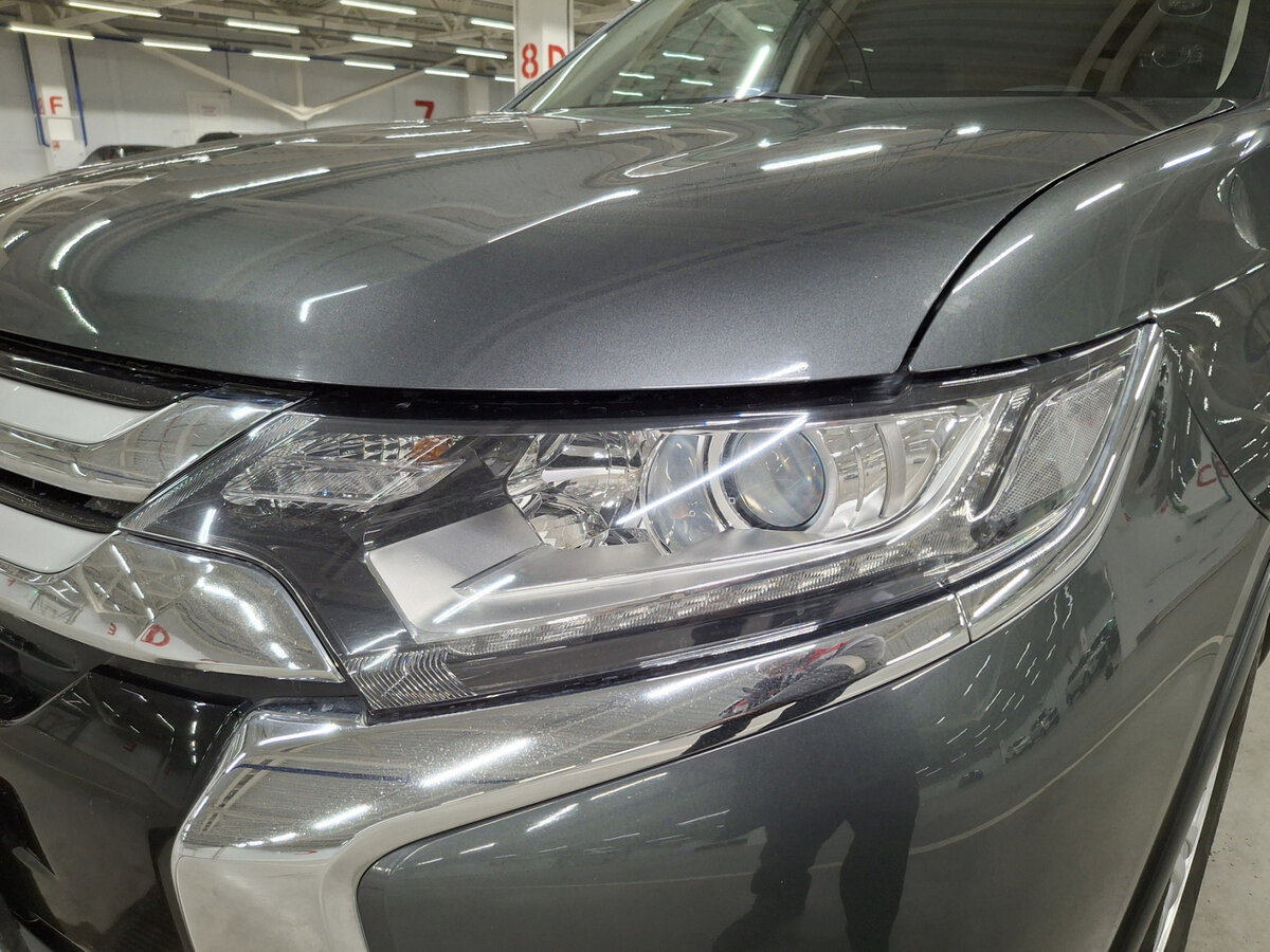 Mitsubishi Outlander 2015 года с пробегом. Фото: #15