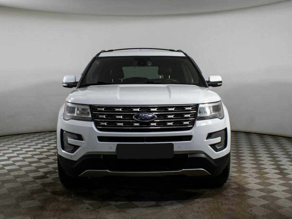 Ford Explorer 2016 года с пробегом. Фото: #1