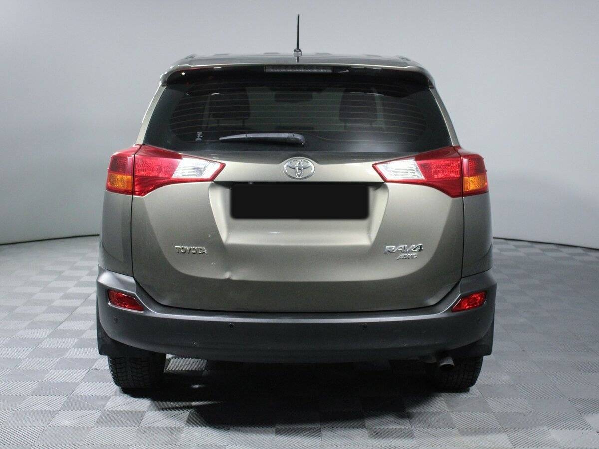 Toyota RAV4 2013 года с пробегом. Фото: #5