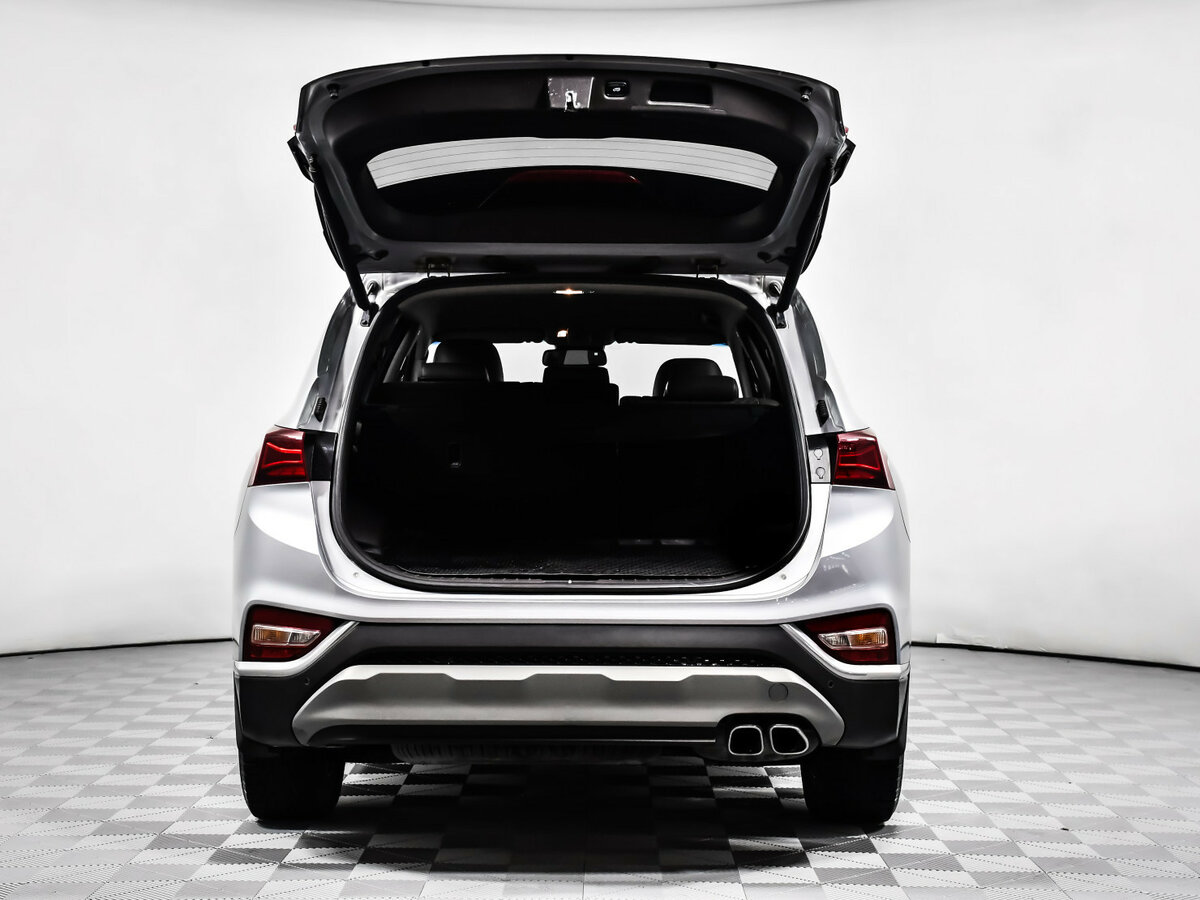 Hyundai Santa Fe 2018 года с пробегом. Фото: #15