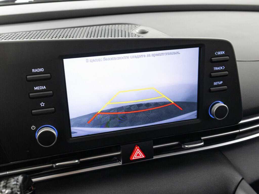 Hyundai Elantra 2021 года с пробегом. Фото: #14