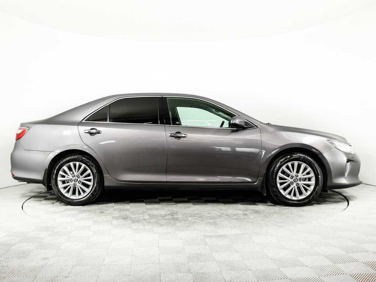 Toyota Camry 2016 года с пробегом. Фото: #3