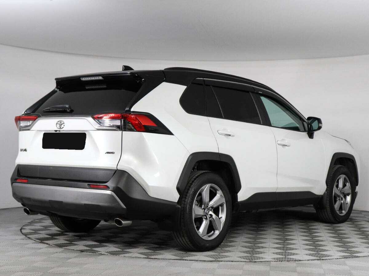 Toyota RAV4 2020 года с пробегом. Фото: #3