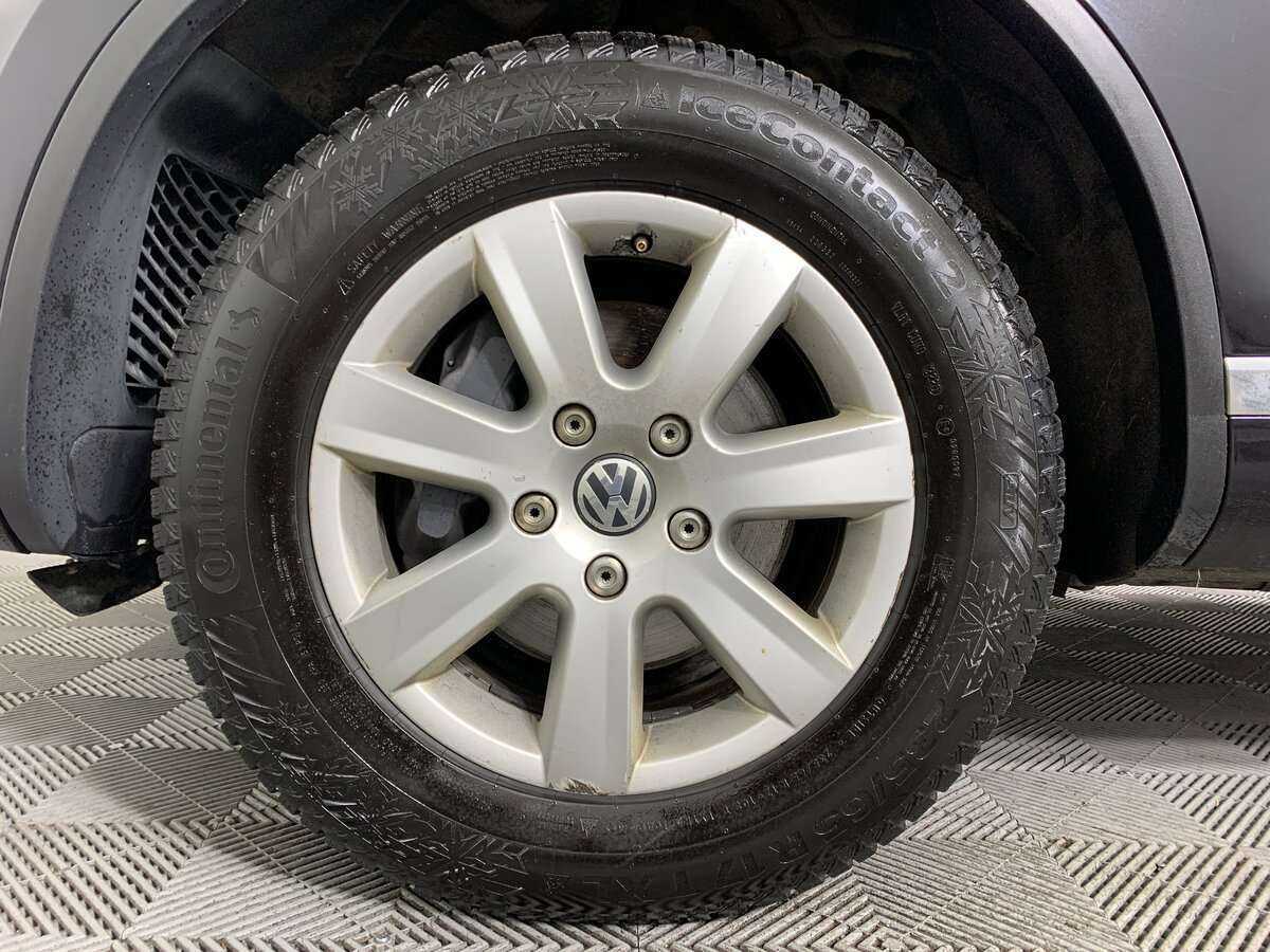 Volkswagen Touareg 2012 года с пробегом. Фото: #7