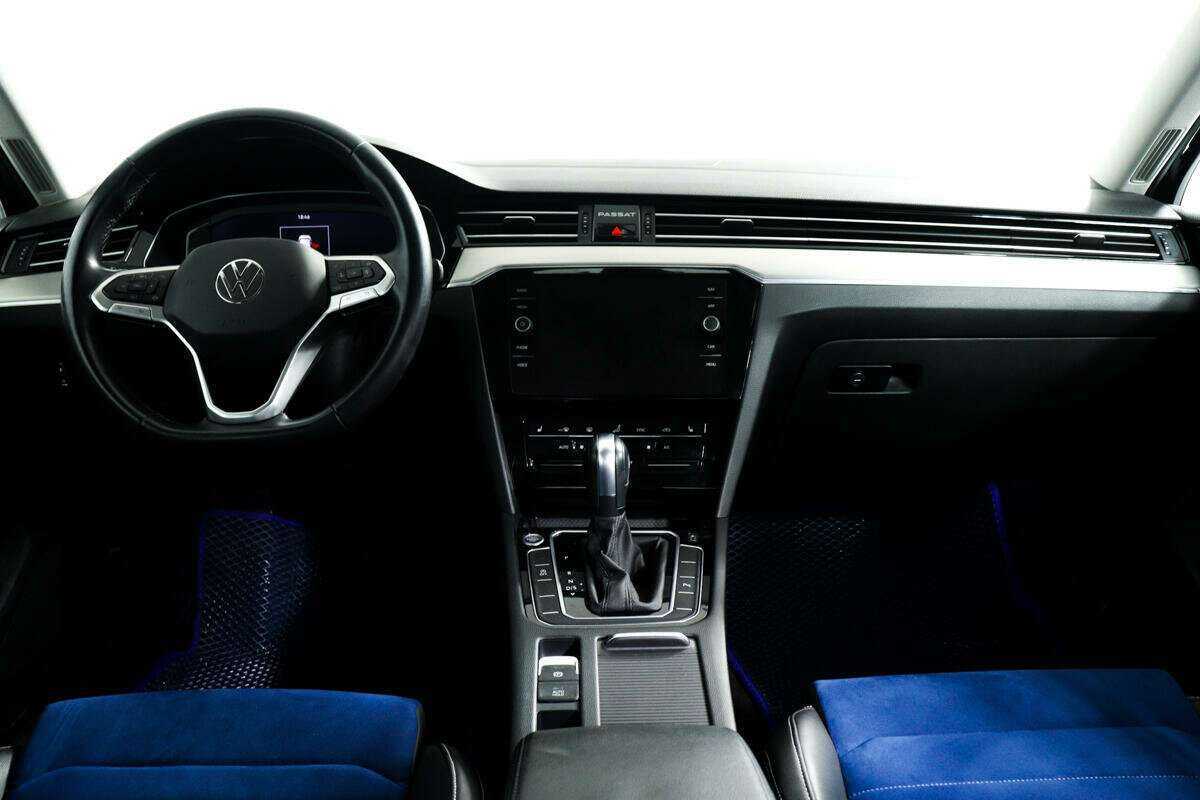 Volkswagen Passat 2021 года с пробегом. Фото: #10