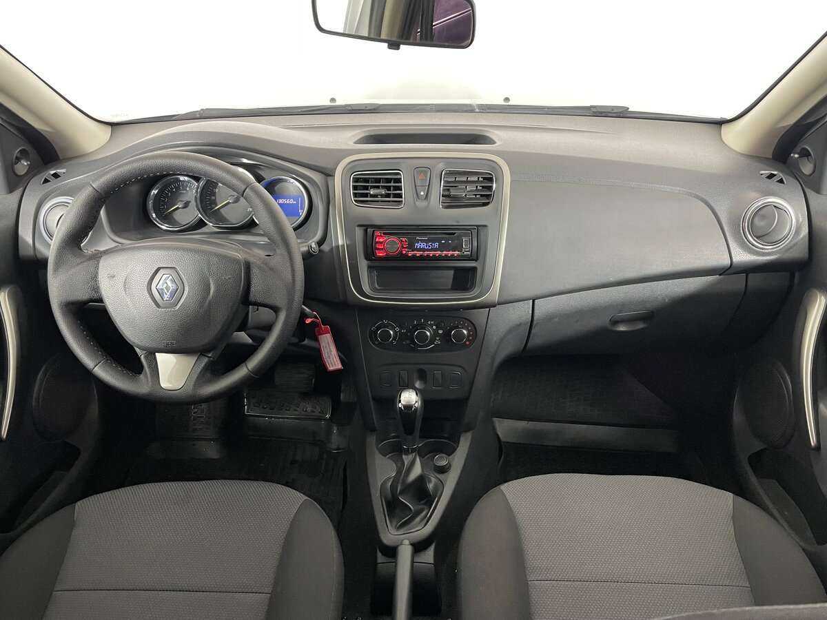 Renault Logan 2015 года с пробегом. Фото: #8