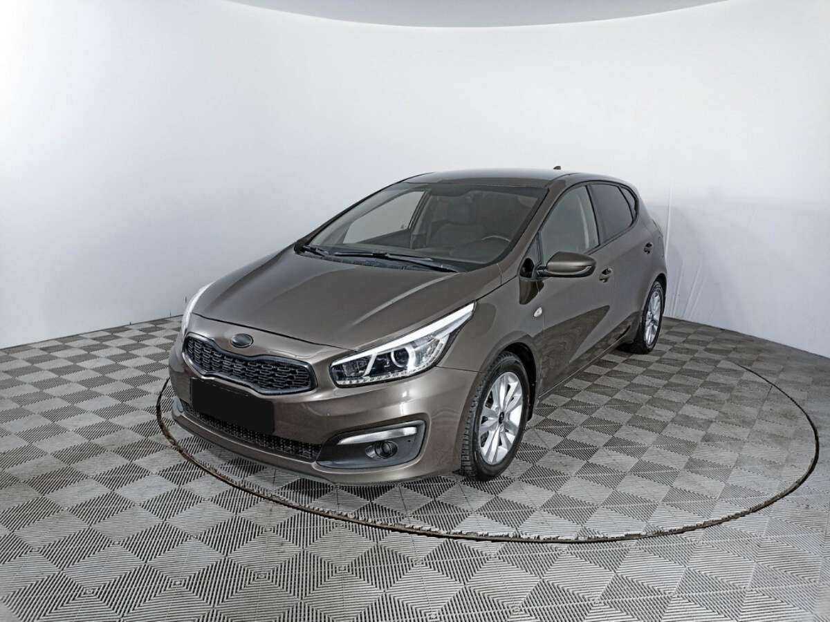 Kia Ceed 2018 года с пробегом. Посмотреть фото