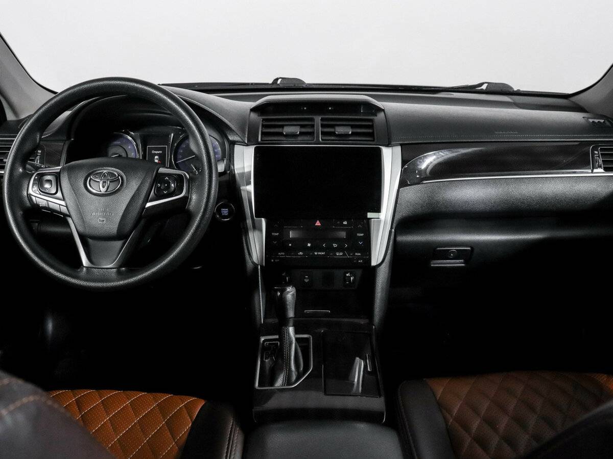 Toyota Camry 2016 года с пробегом. Фото: #9