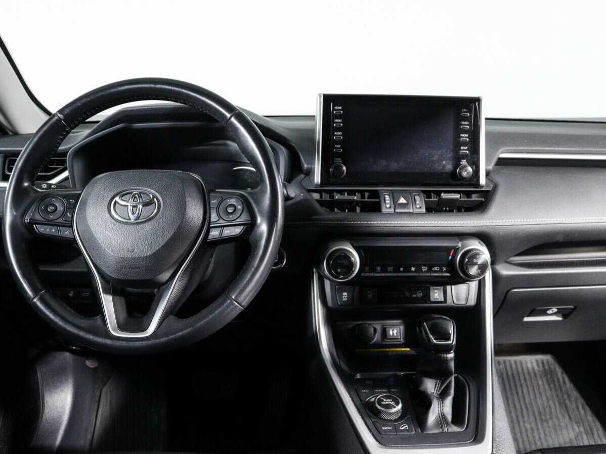 Toyota RAV4 2020 года с пробегом. Фото: #11