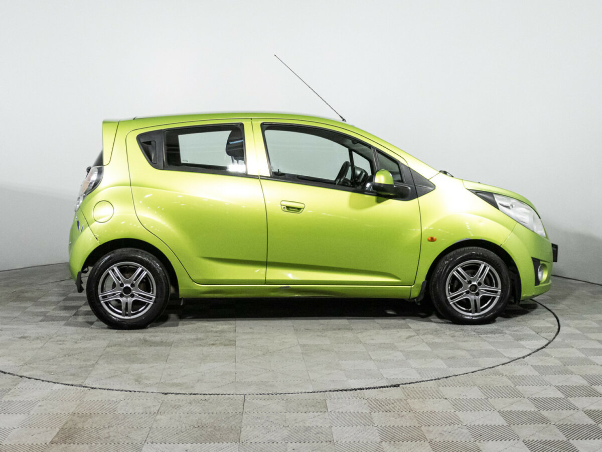 Chevrolet Spark 2012 года с пробегом. Фото: #3